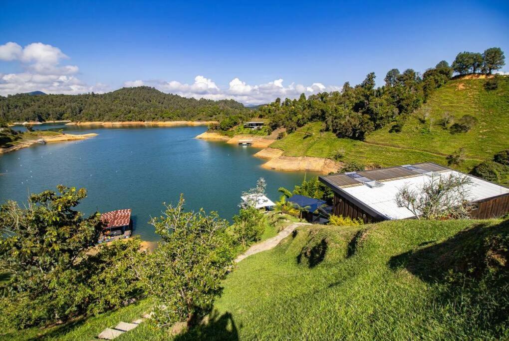Sky House Cabana Guatape La Pradera  Exterior foto